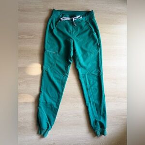Figs Hunter Green Zamora Jogger scrub pants.